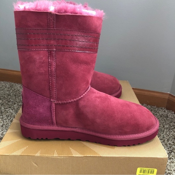 Uosette Sangria LE Ugg Australia Short Boots - Picture 8 of 8